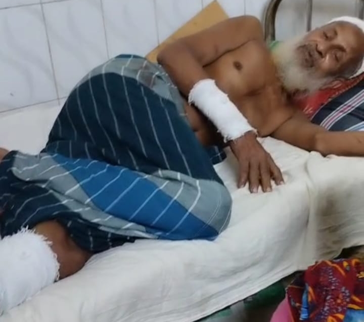 দৌলতখানে ফ্যাসিবাদের হামলা ও লুটপাট ঘটনায় ১জন আহত